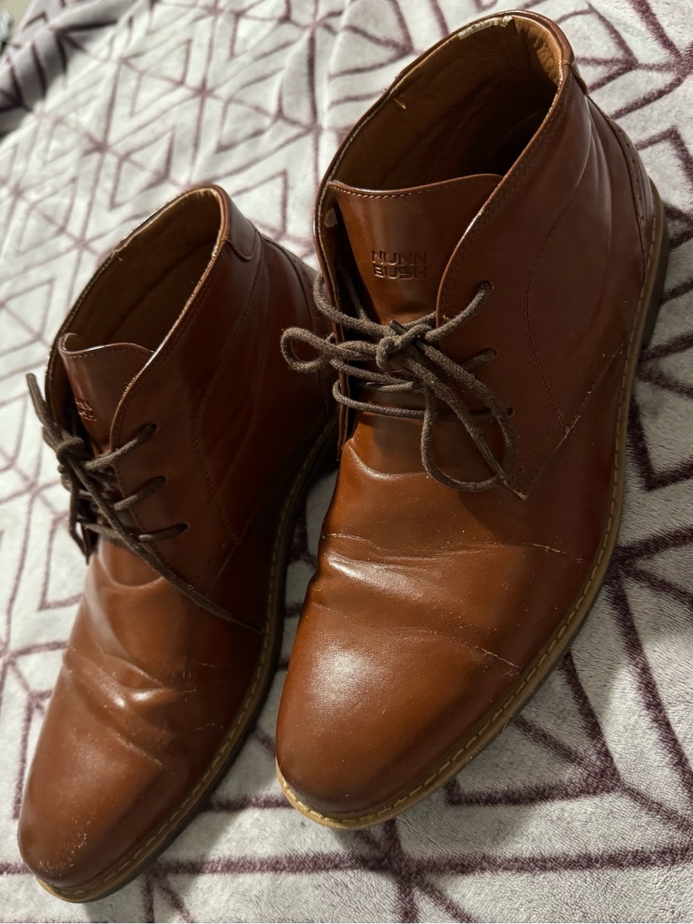 Nunn Bush Chestnut Brown Leather-like Chukka Boots